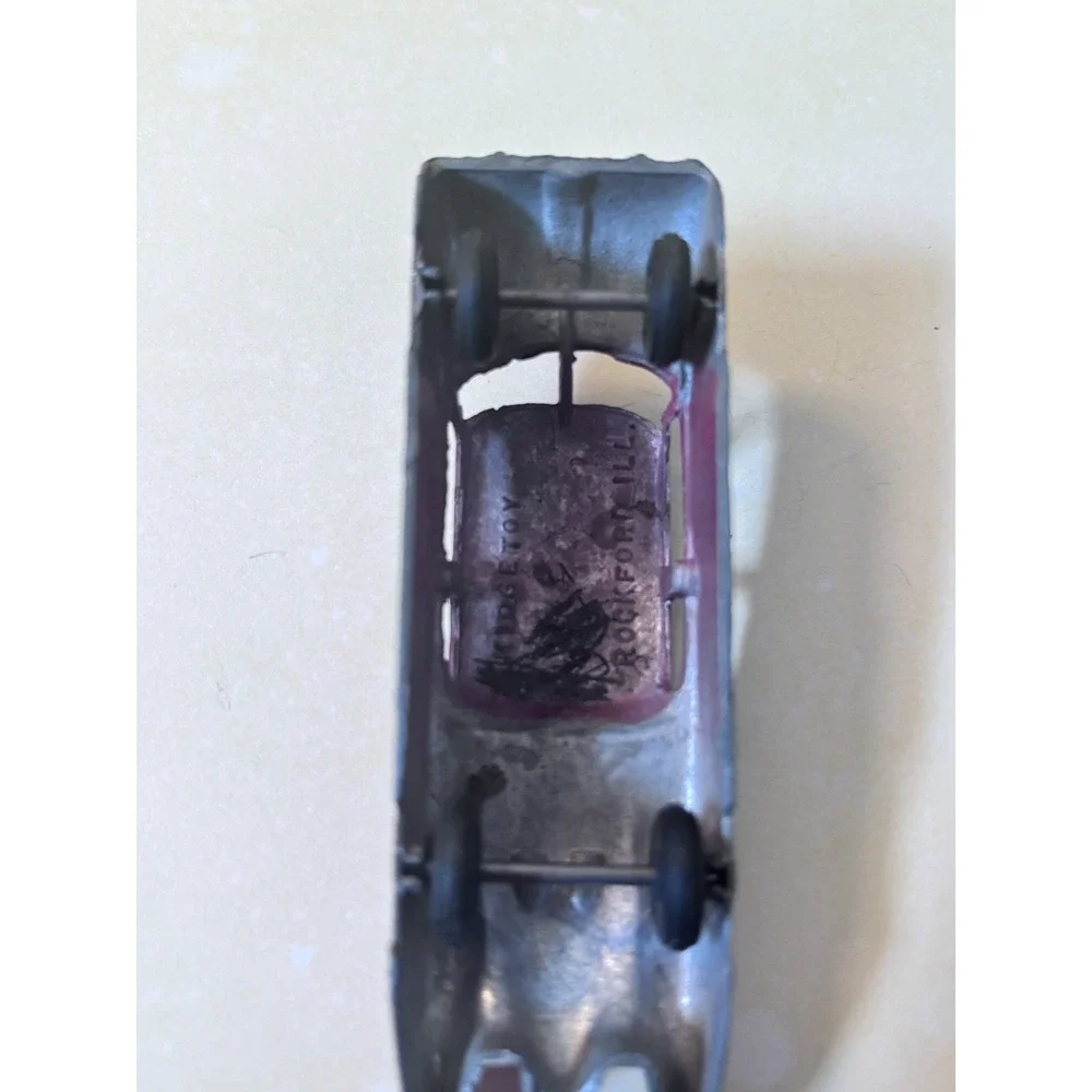 Vintage Diecast Car Midgetoy Midger Toy Rockford IL Red* 1/64 Rocket Car 40s/50s